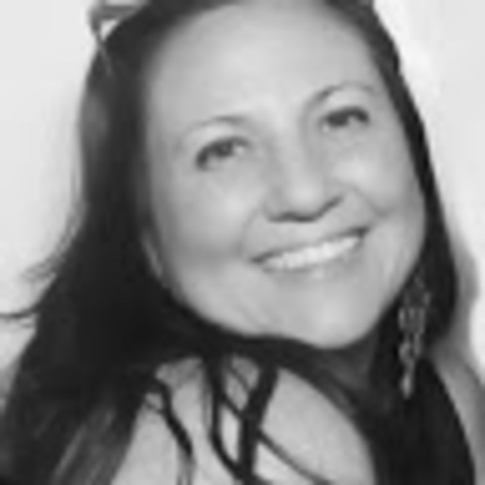 Meet your Posher, Alicia